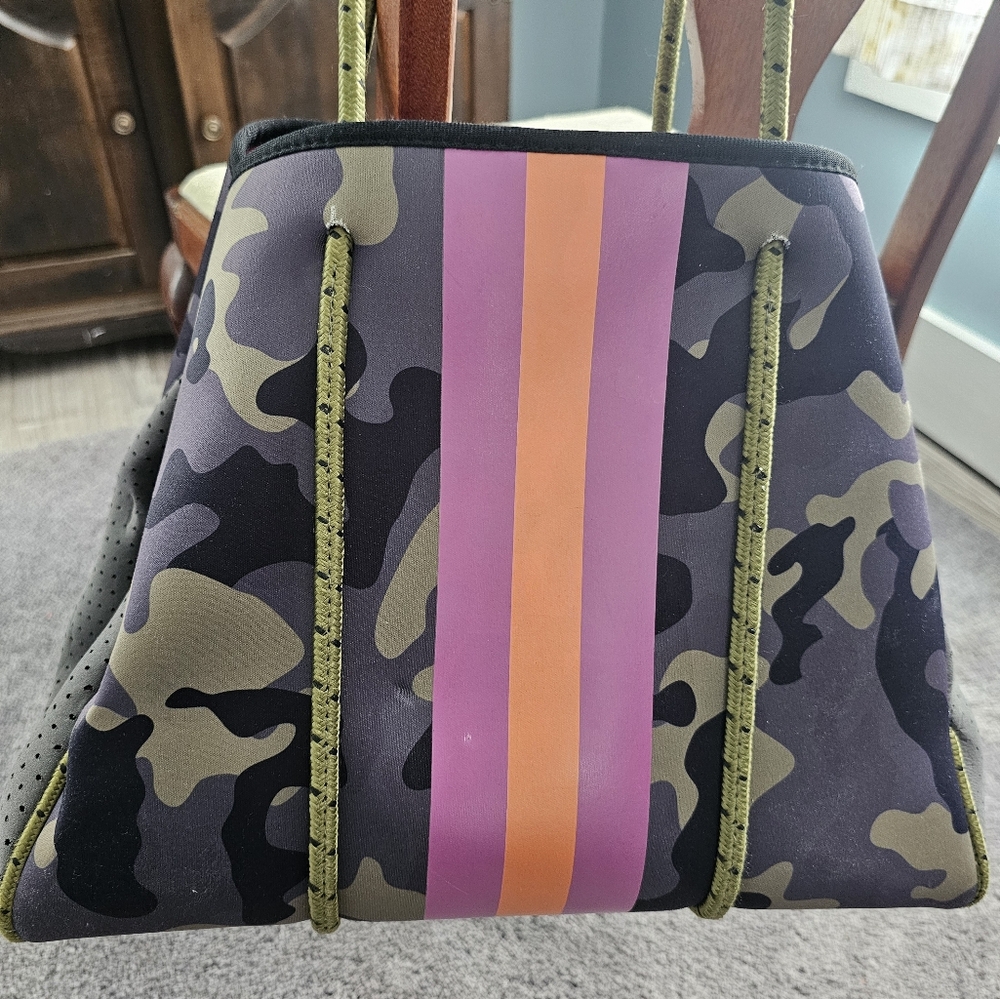Neoprene Tote
